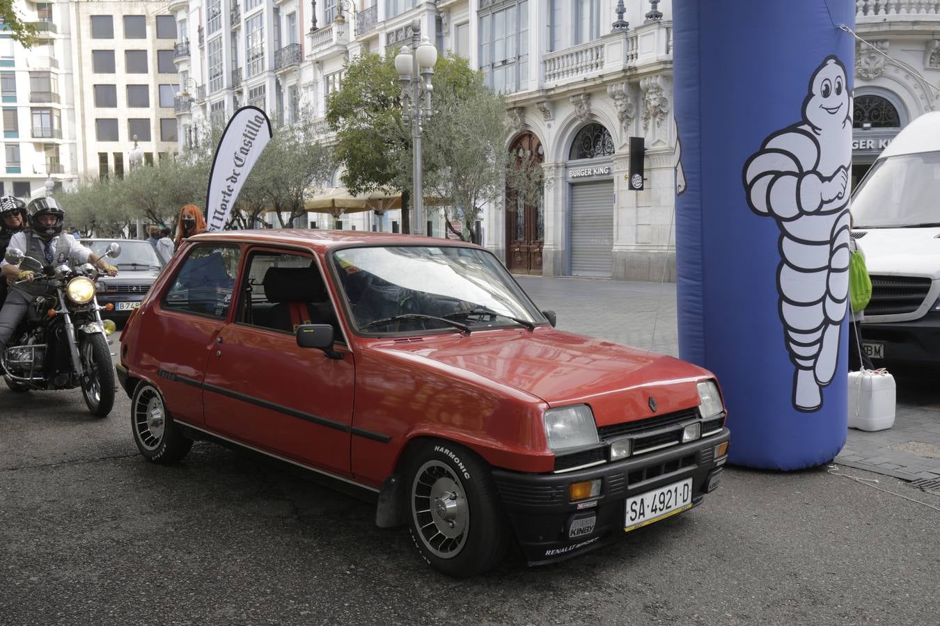 Fotos: Más de quinientos vehículos clásicos se dan cita en el Valladolid Motor Vintage (3)