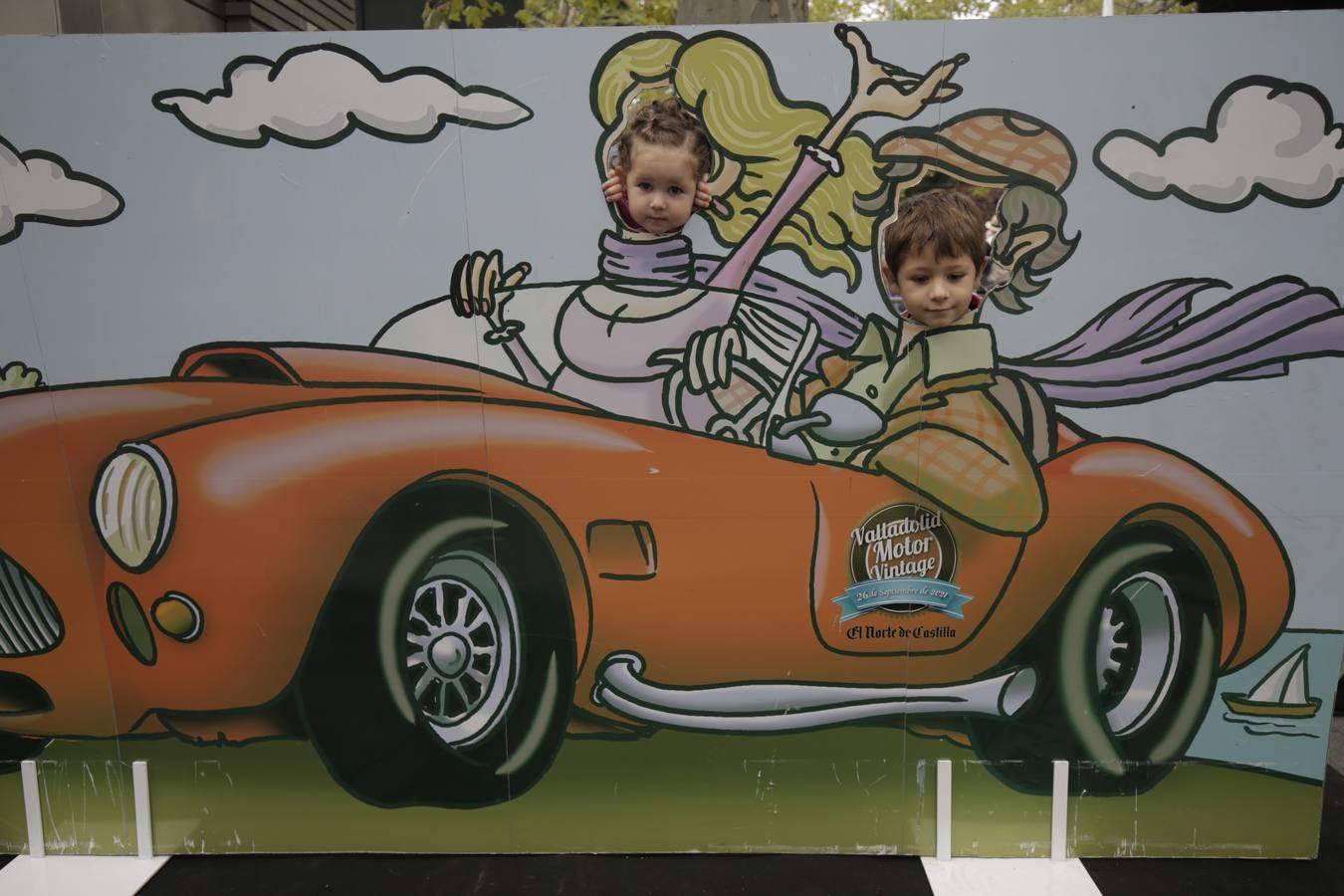 Fotos: Búscate en el Photocall del Valladolid Motor Vintage (7)