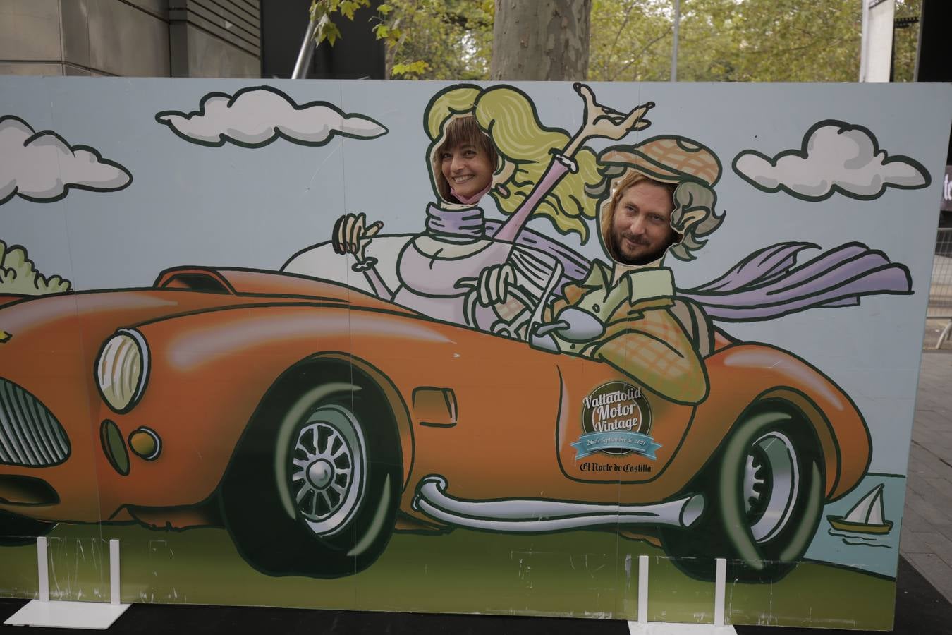 Fotos: Búscate en el Photocall del Valladolid Motor Vintage (9)