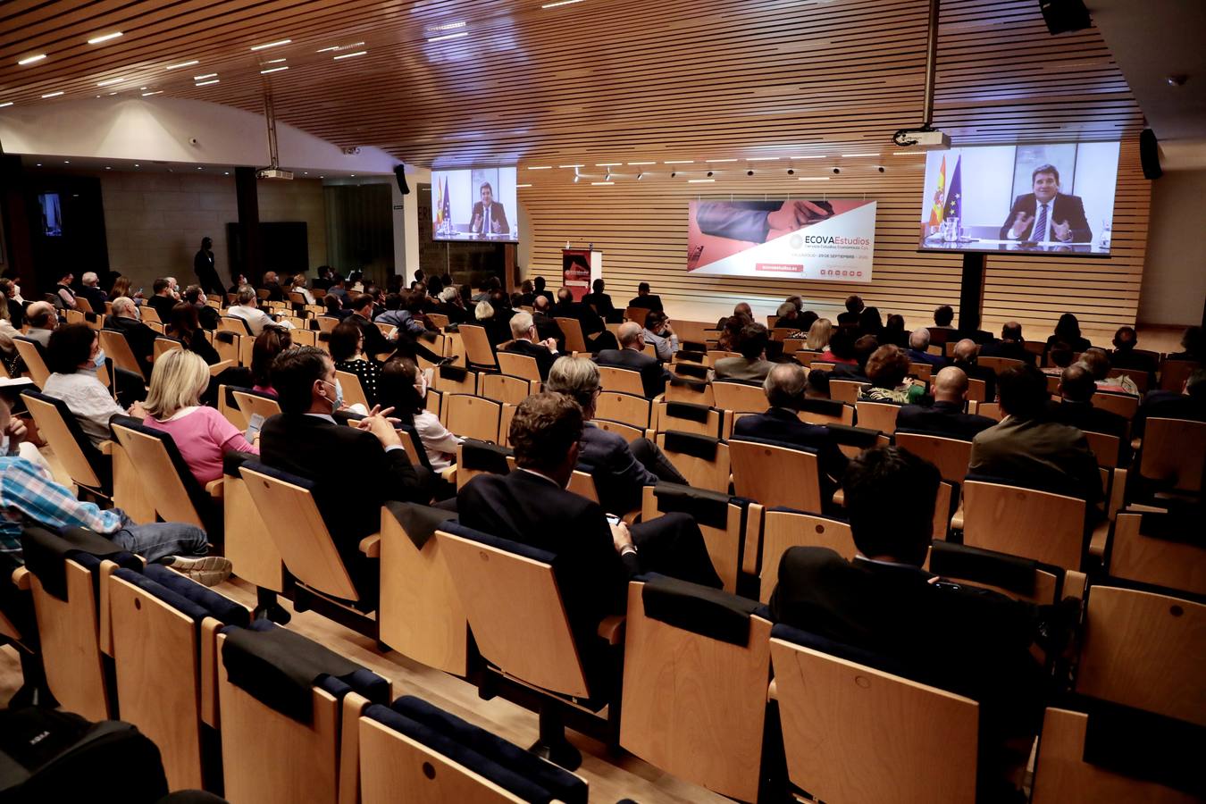 Fotos: Presentación en Valladolid de ECOVAEstudios