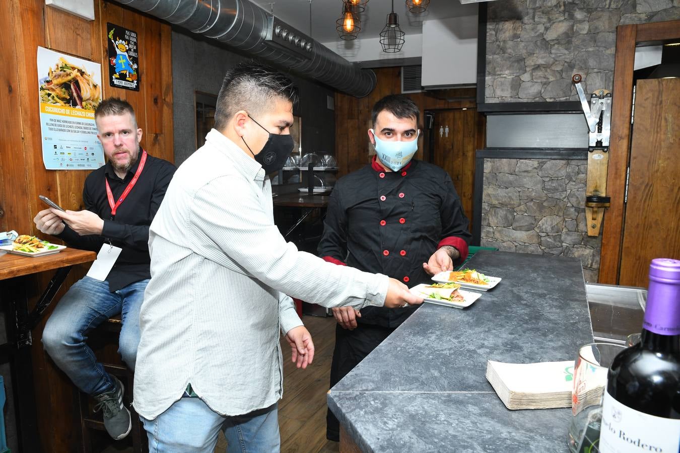 Fotos: 41 establecimientos compiten en el XXIII Concurso Provincial de Pinchos