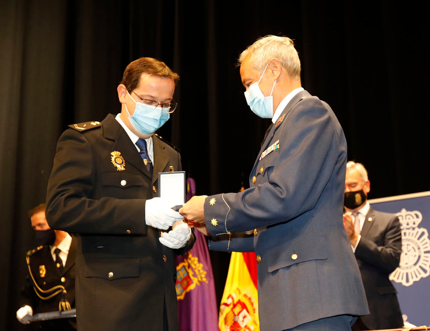 La Policía Nacional celebra a sus patronos