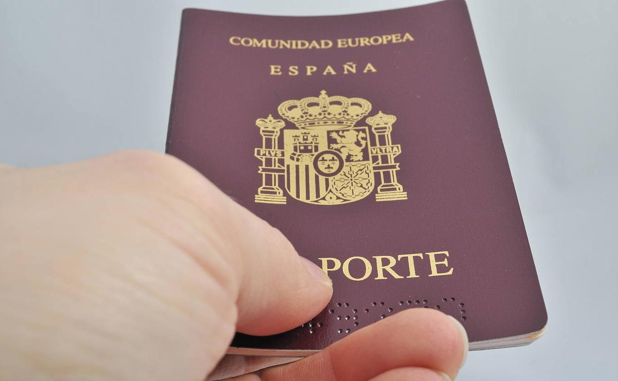 El coste del pasaporte en España es de 30 euros.