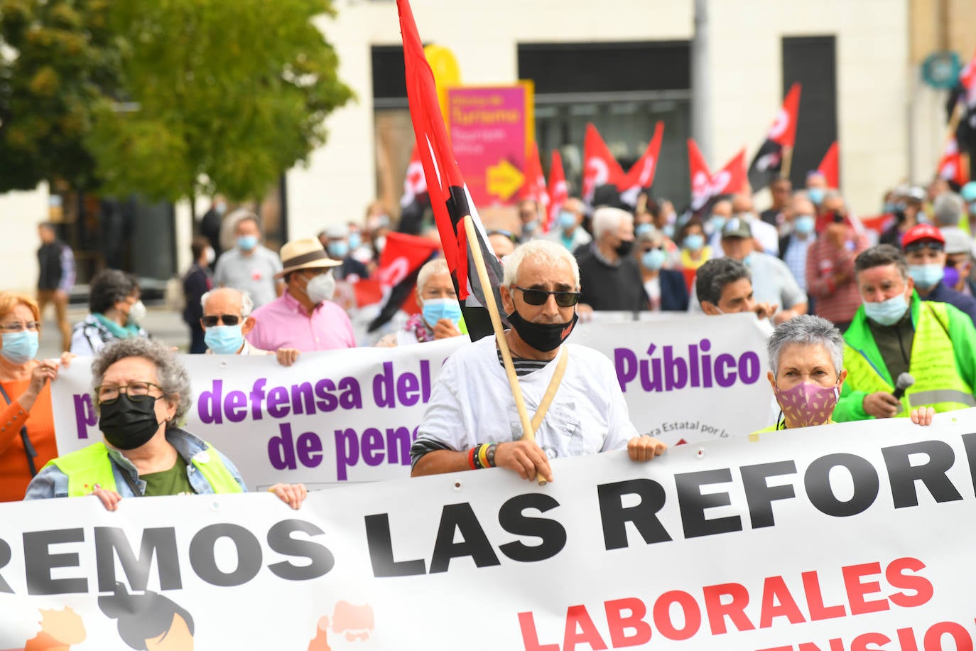 Fotos: Aspecto de la manifestación que arrancó bajo la estatua de Colón