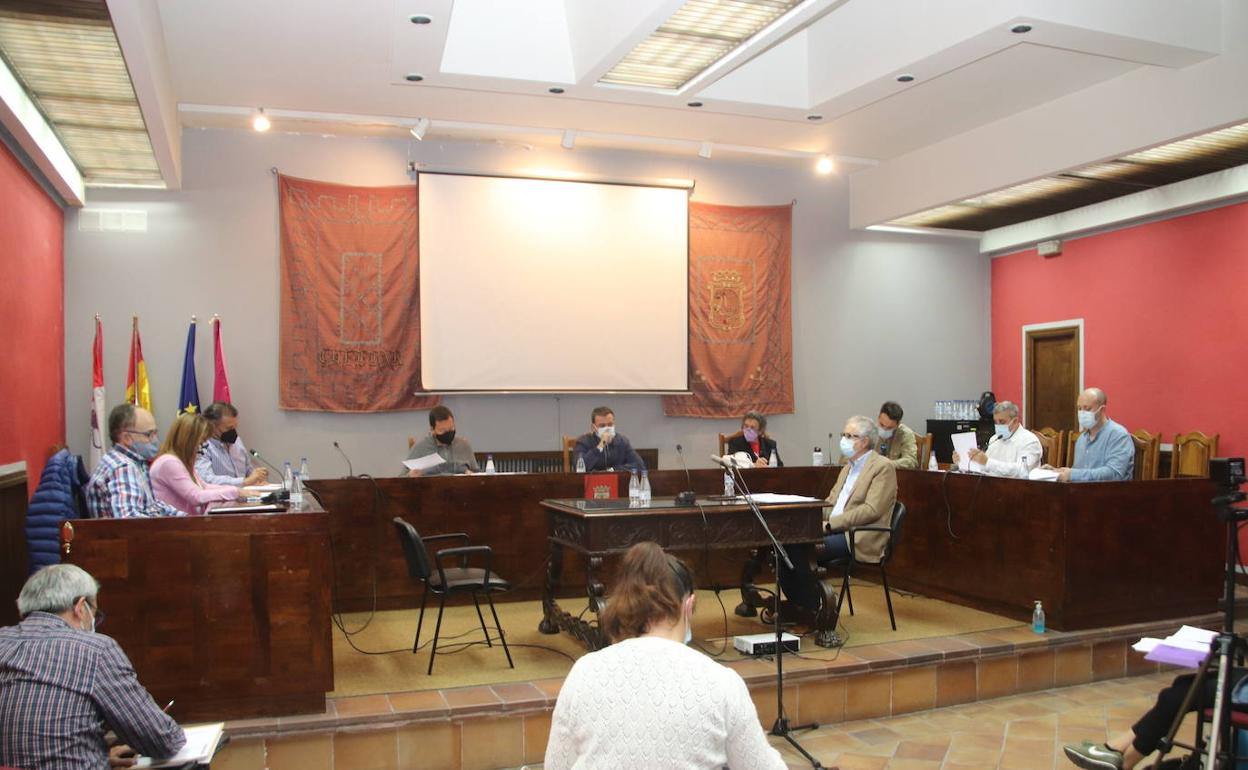 Pleno celebrado en Cuéllar. 
