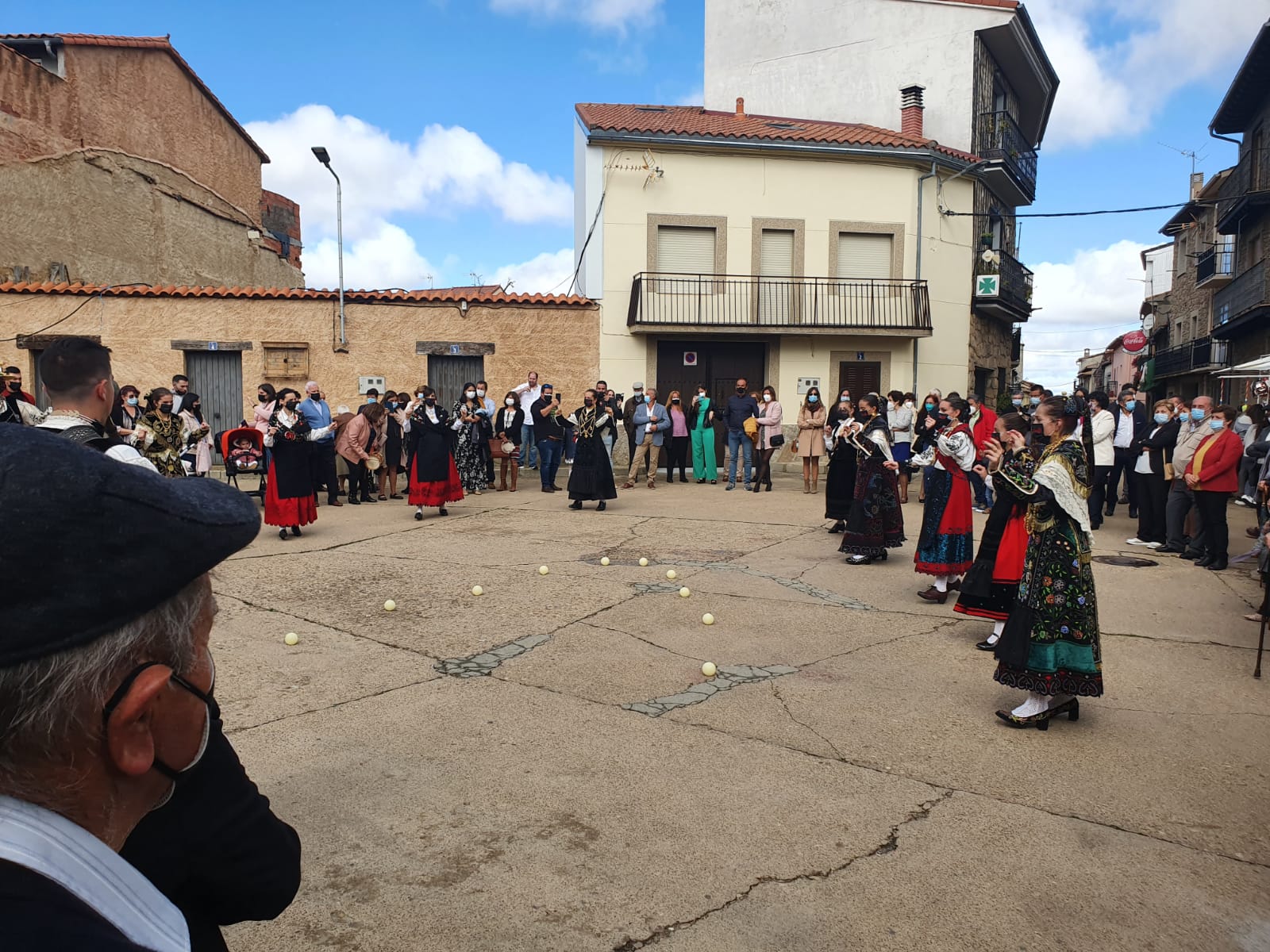 Fotos: El Maillo recuerda a Alfredo Ramajo en el día grande de sus fiestas patronales