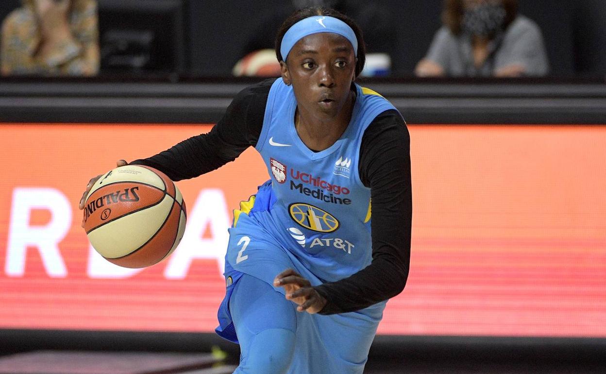 Kahleah Copper, del CB Avenida, conduce a las Chicago Sky a la final de la WNBA