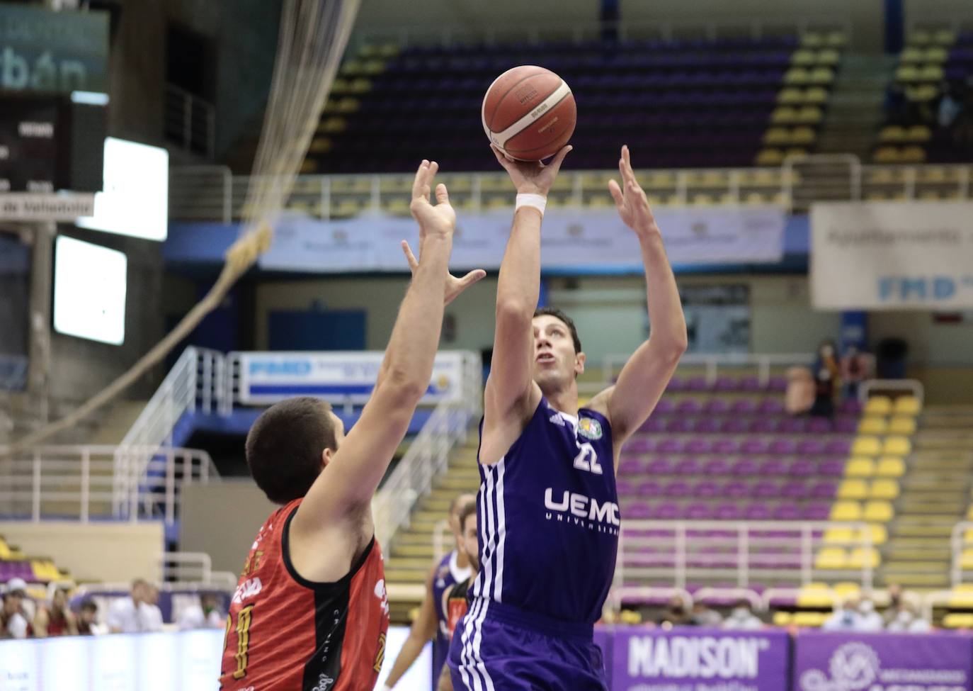 Fotos: UEMC Real Valladolid 78 - 82 Covirán Granda