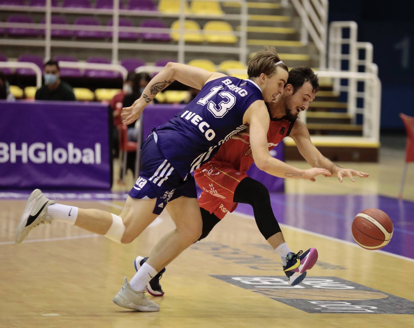 Fotos: UEMC Real Valladolid 78 - 82 Covirán Granda