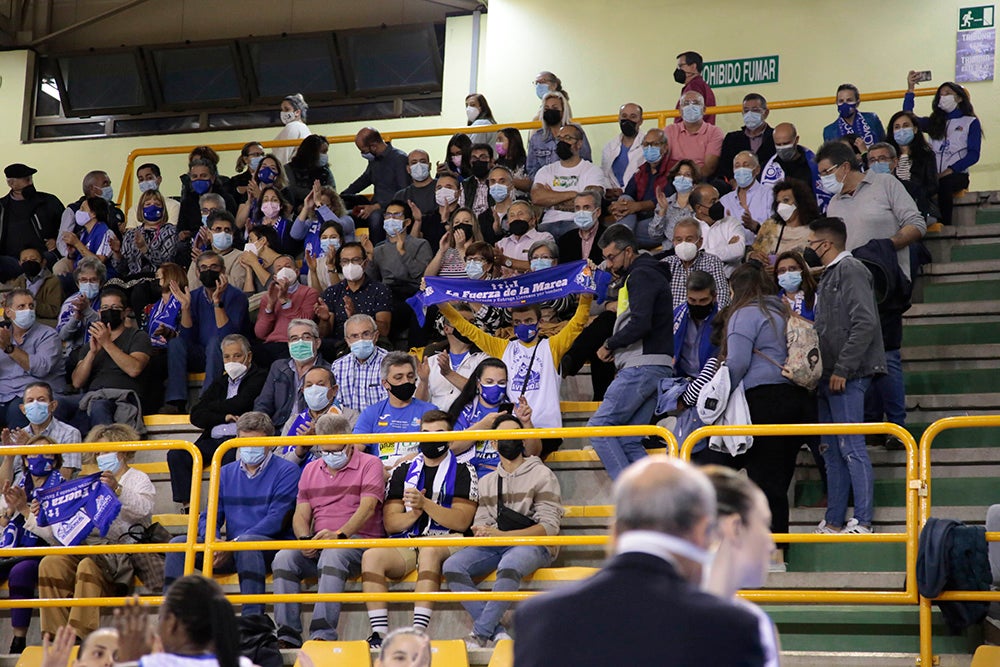 Würzburg empieza a recuperar el ambiente de siempre en las noches de Euroliga para presenciar la sufrida victoria del CB Avenida