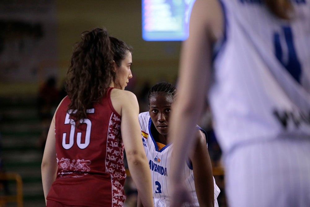 El CB Avenida, sin sus dos estrellas, supera con incertidumbre hasta el final al debutante MBA Moscow en la primera jornada de la fase de grupos