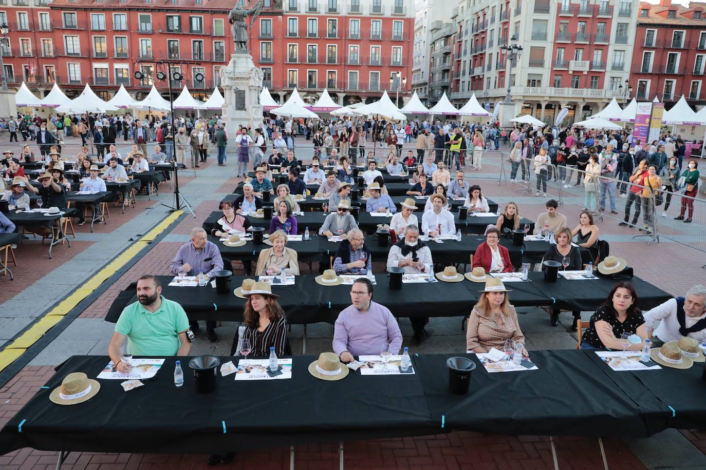 Tercera edición de la Plaza Mayor del Vino en Valladolid. 