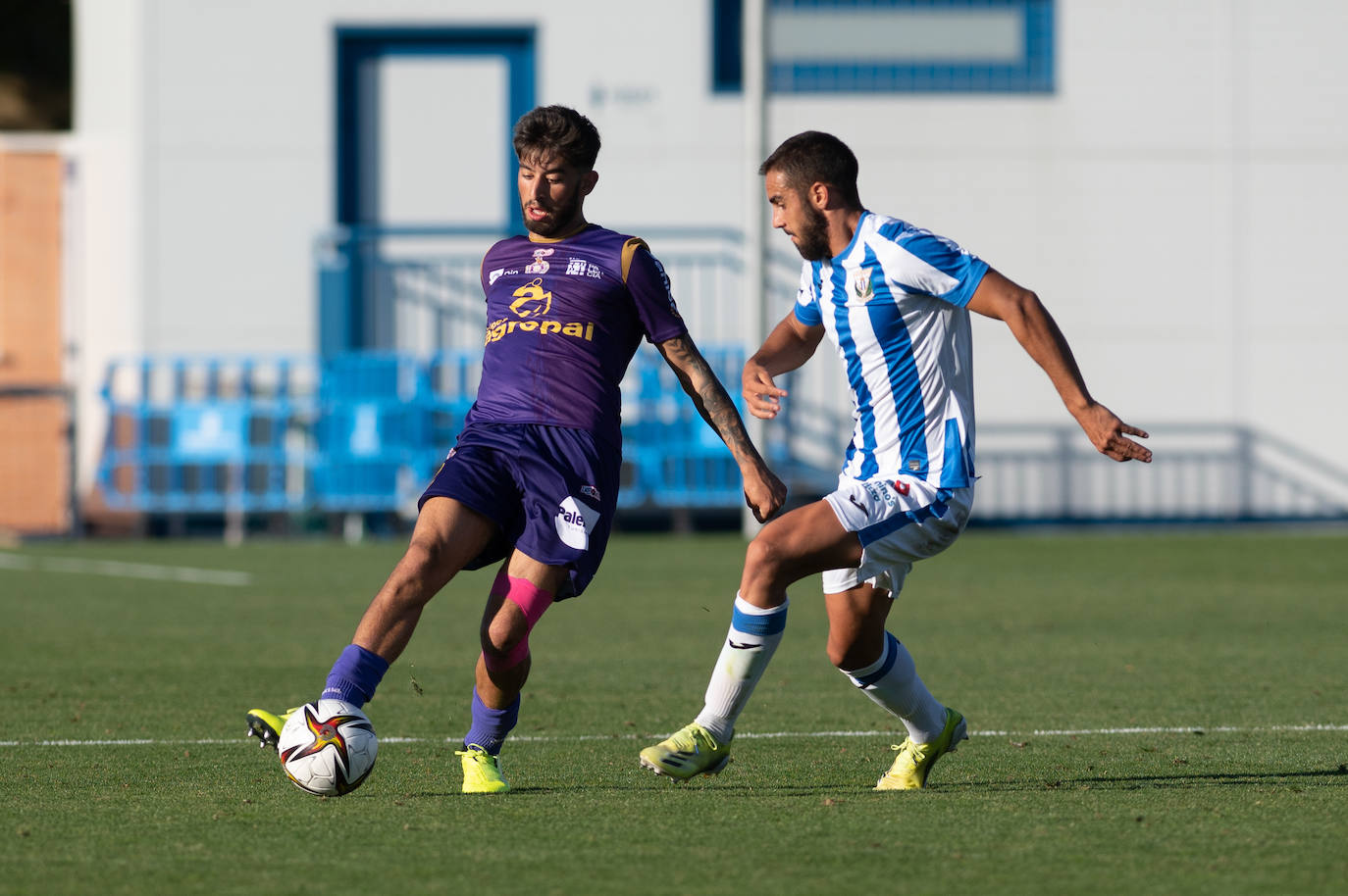 El equipo palentin suma la segunda victoria consecutiva en RFEF.