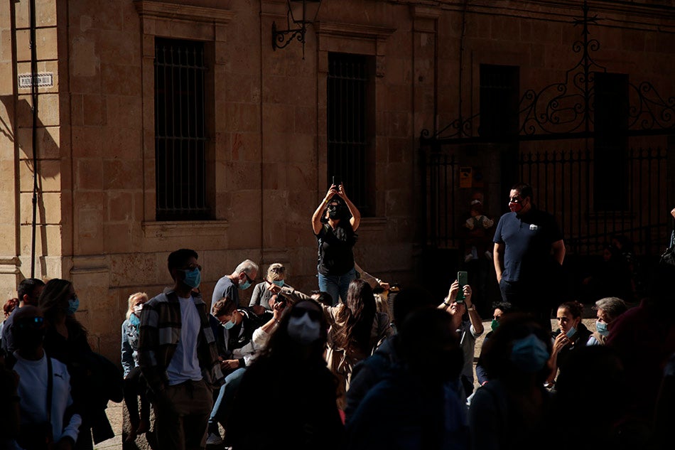 Las calles de Salamanca muestran un gran ambiente turístico con motivo del puente del 12 de octubre