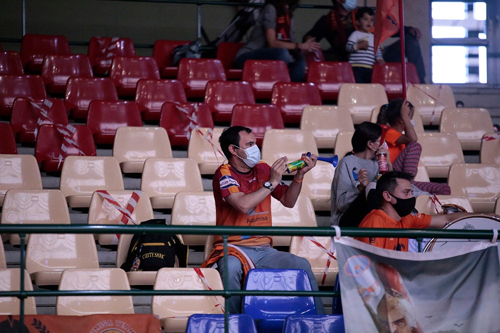 Duro correctivo para el Aquimisa Carbajosa en el debut liguero ante el Zamora Enamora (60-85)