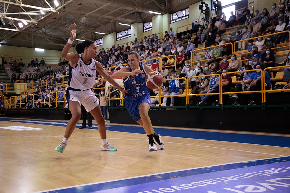 Avenida se pone serio en defensa y suma una más en la Liga (70-47)