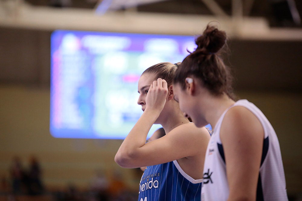 Avenida se pone serio en defensa y suma una más en la Liga (70-47)