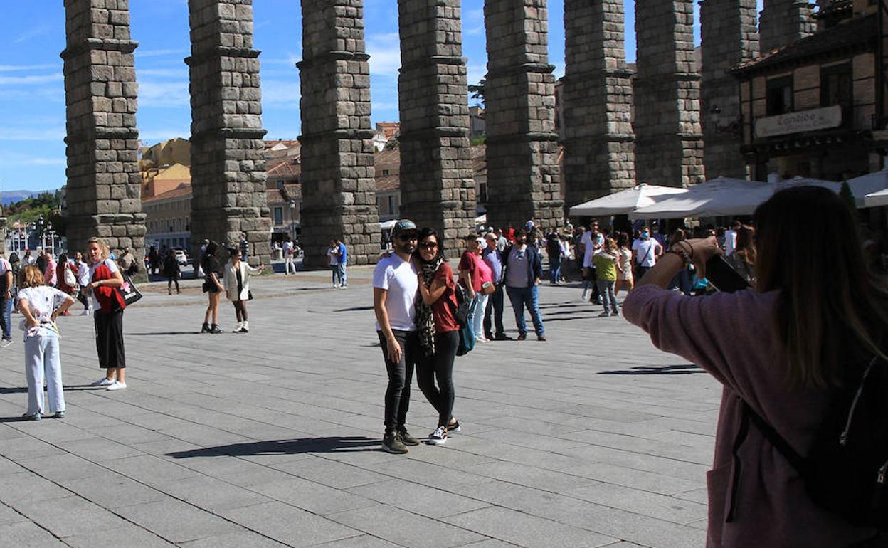 Turistas, este fin de semana, en Segovia. 