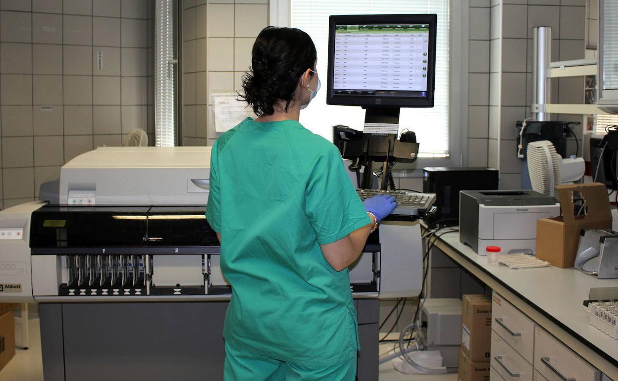 Laboratorio de pruebas Covid en el Hospital General de Segovia. 