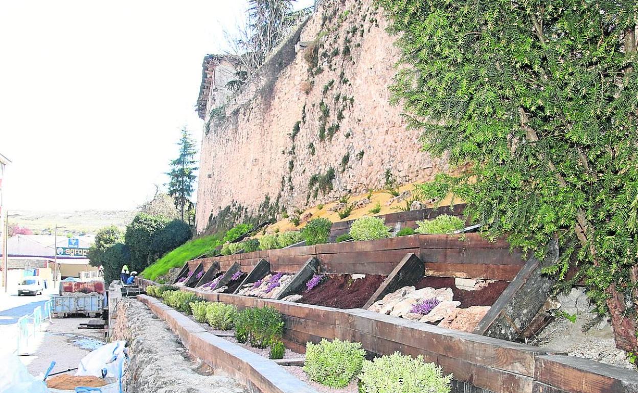 Talud de la muralla donde se va a intervenir. 
