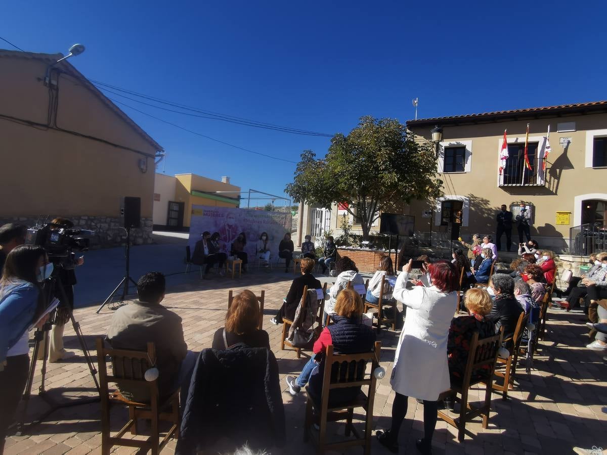 Fotos: La ministra de Igualdad, Irene Montero, asiste al acto del Día Internacional de la Mujer Rural en San Pelayo