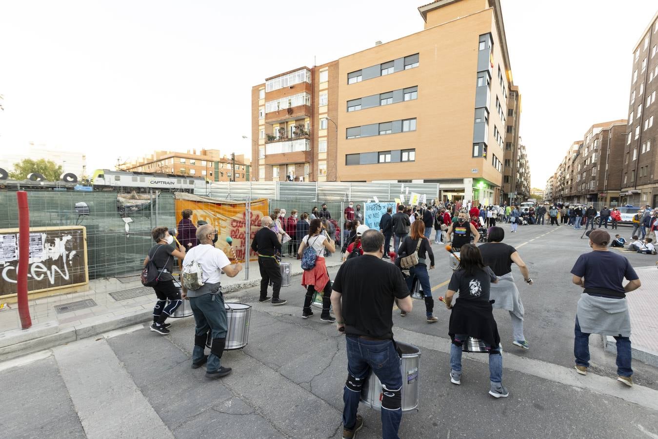 Fotos: Protesta de los vecinos por el retraso en la construcción del túnel de Andrómeda