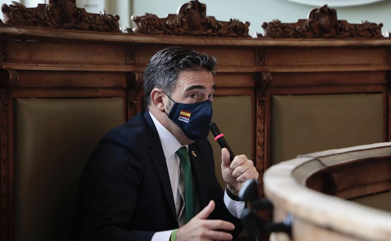 El concejal de Vox, Javier García Bartolomé. 