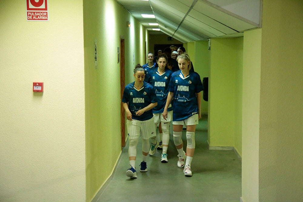 Un voluntarioso Avenida pone la segunda a costa de un débil Riga (72-41)