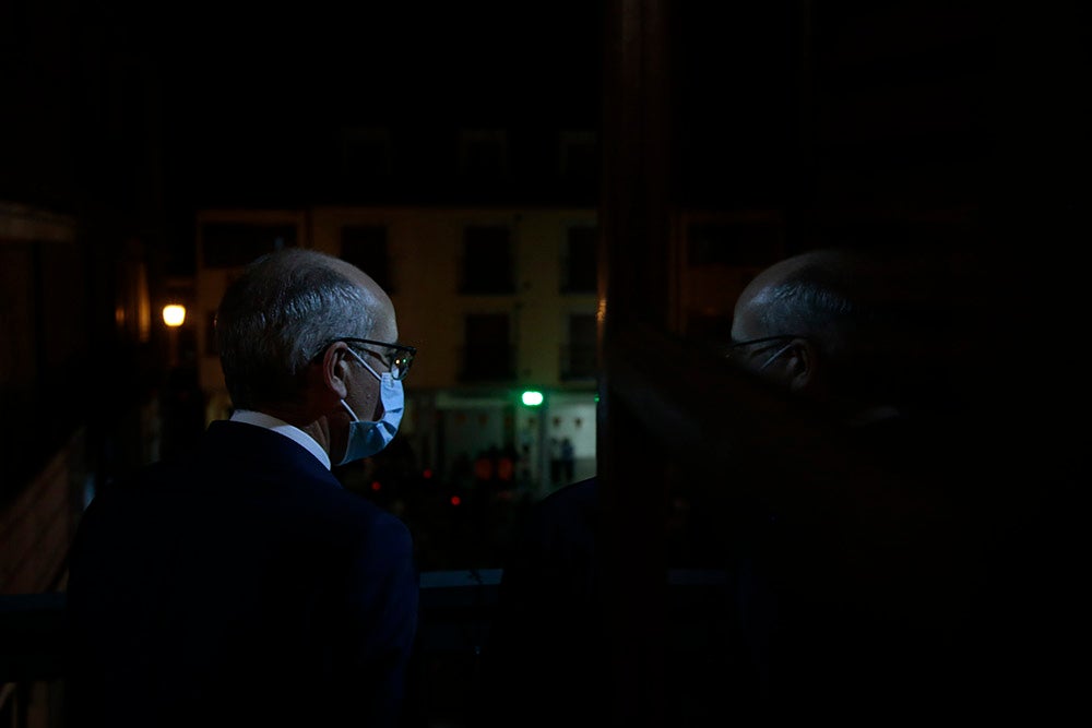 Alba de Tormes rinde homenaje a sus sanitarios en el pregón de las Fiestas en honor a Santa Teresa