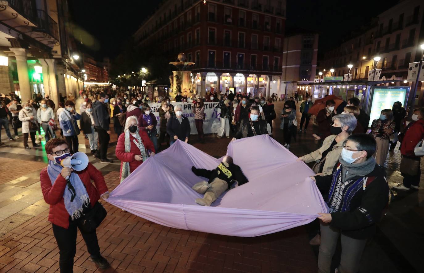 Fotos: Manifestación por la abolición de la prostitución en Valladolid