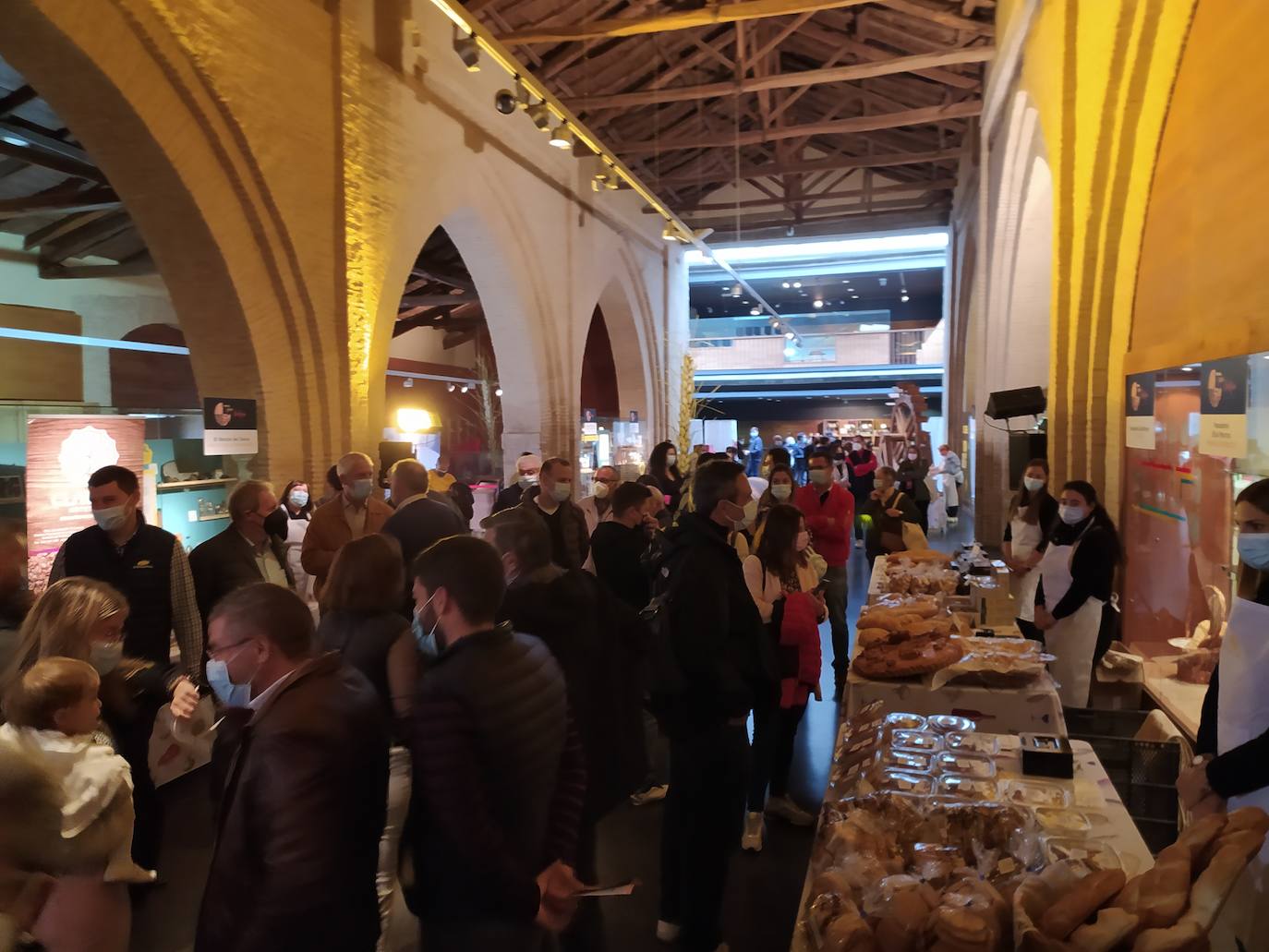 Fotos: Día del Pan y la Lenteja en Mayorga