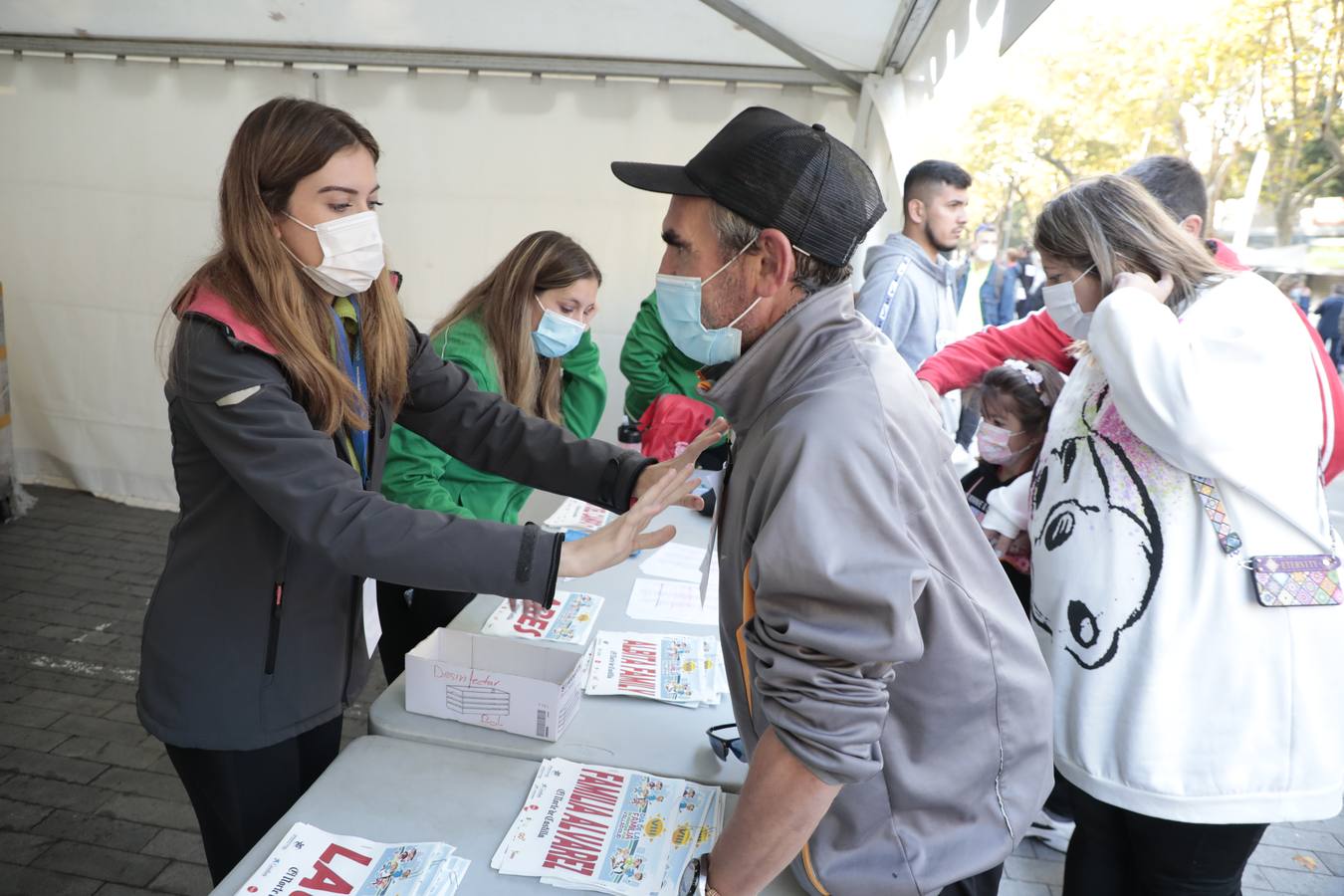 Fotos: VIII Día de la Familia en Marcha CaixaBank en Valladolid (1/2)