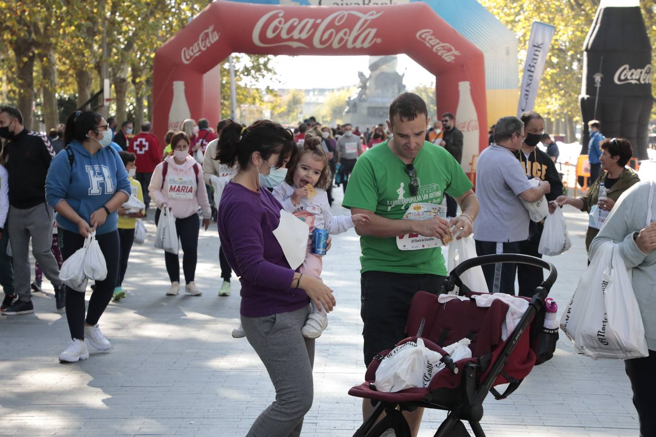 Fotos: VIII Día de la Familia en Marcha CaixaBank en Valladolid (2/2)