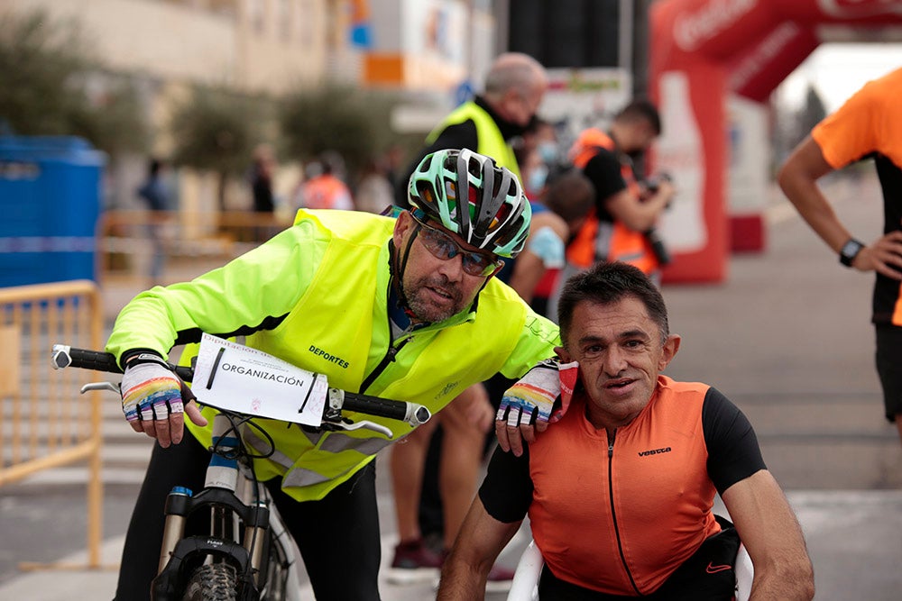 Santa Marta volvió a acoger la salida y llegada de la Media Maratón de la Diputación de Salamanca tras no realizarse el año pasado