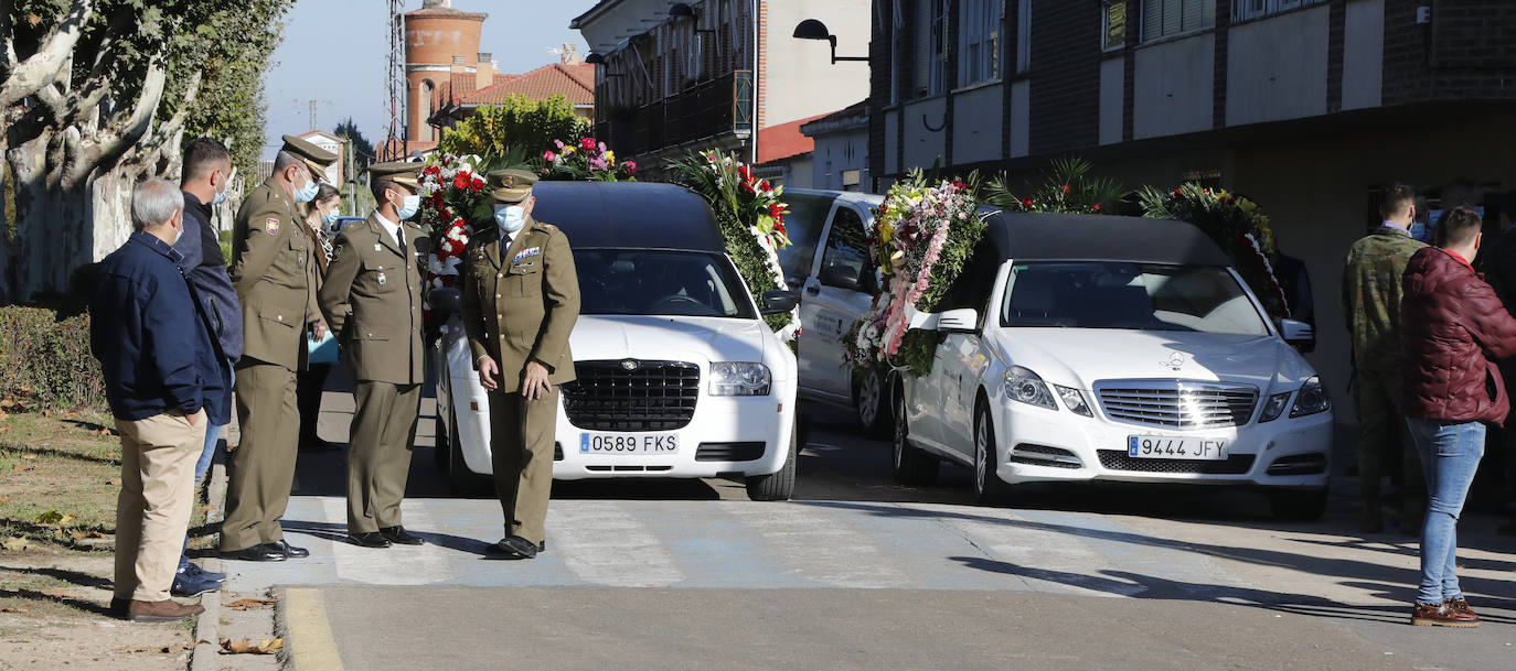 Fotos: Profundo dolor en el funeral militar por Andrés Martín