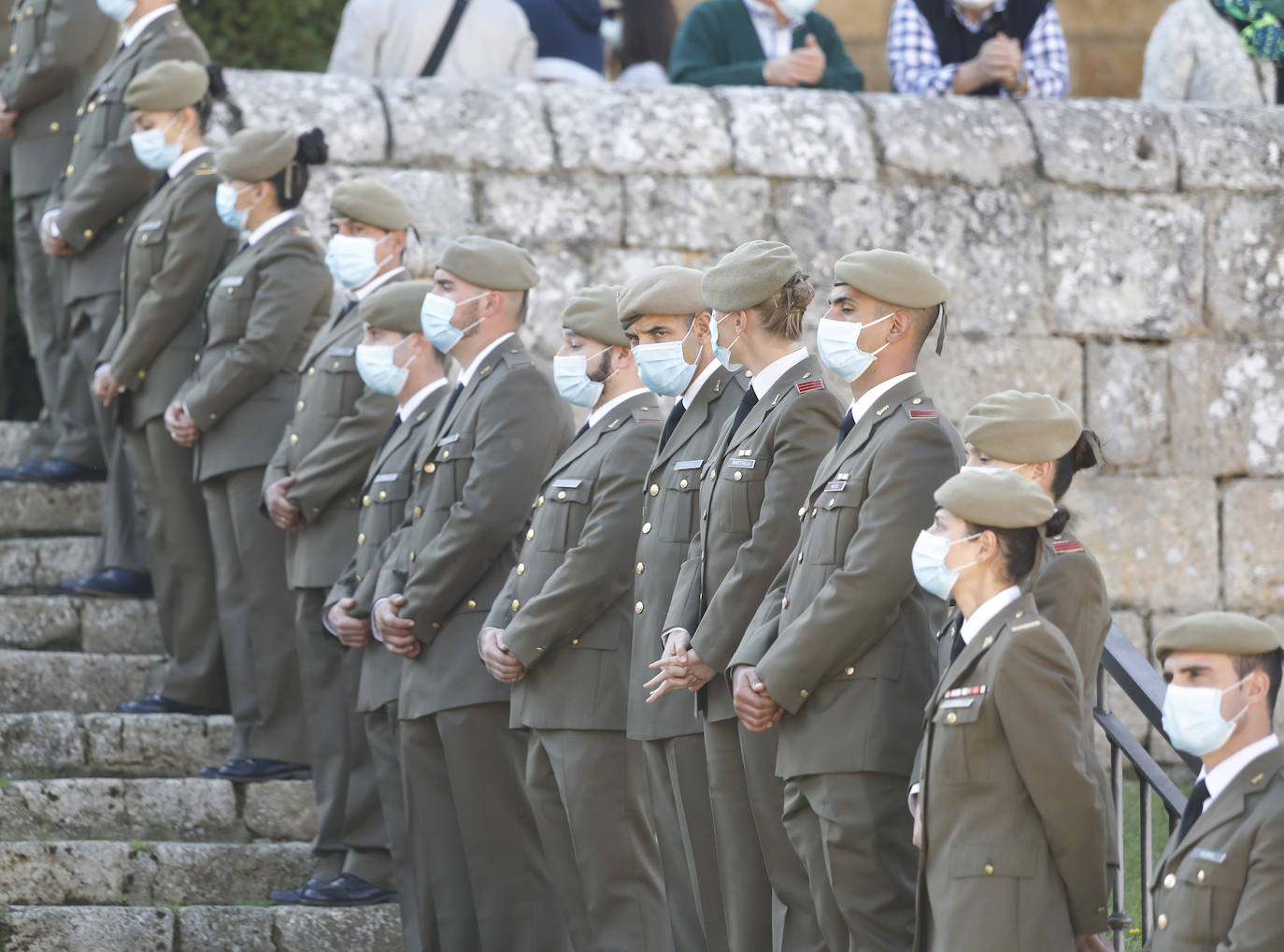Fotos: Profundo dolor en el funeral militar por Andrés Martín