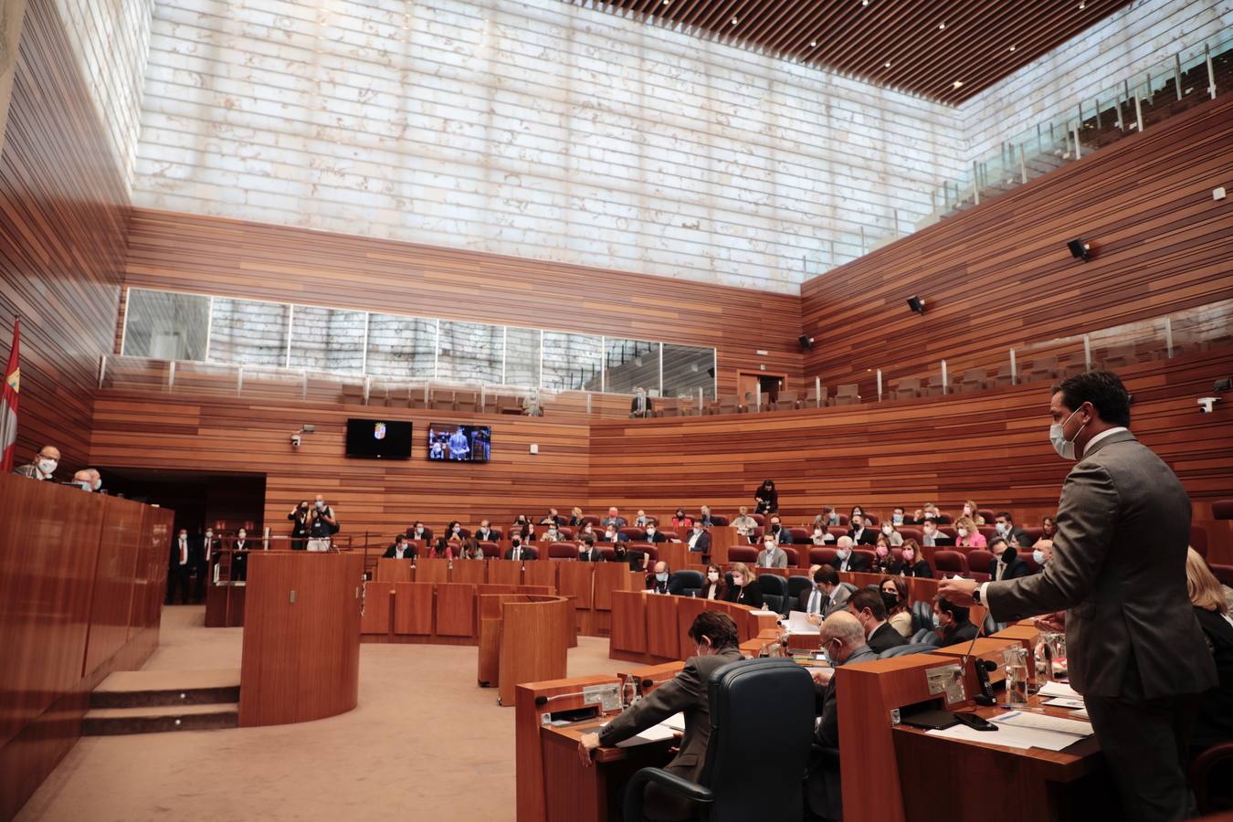 Fotos: Pleno en las Cortes de Castilla y León