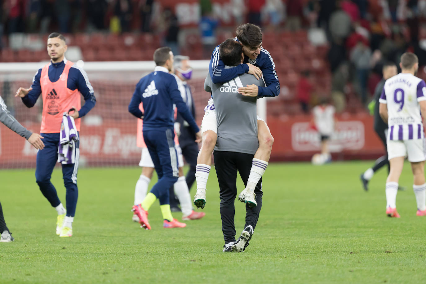 Fotos: Sporting 1- Real Valladolid 2