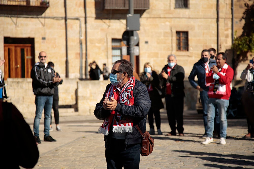 Ruta turística y gastronómica entre las aficiones de Unionistas y SD Logroñés para abrir la fiesta del fútbol popular