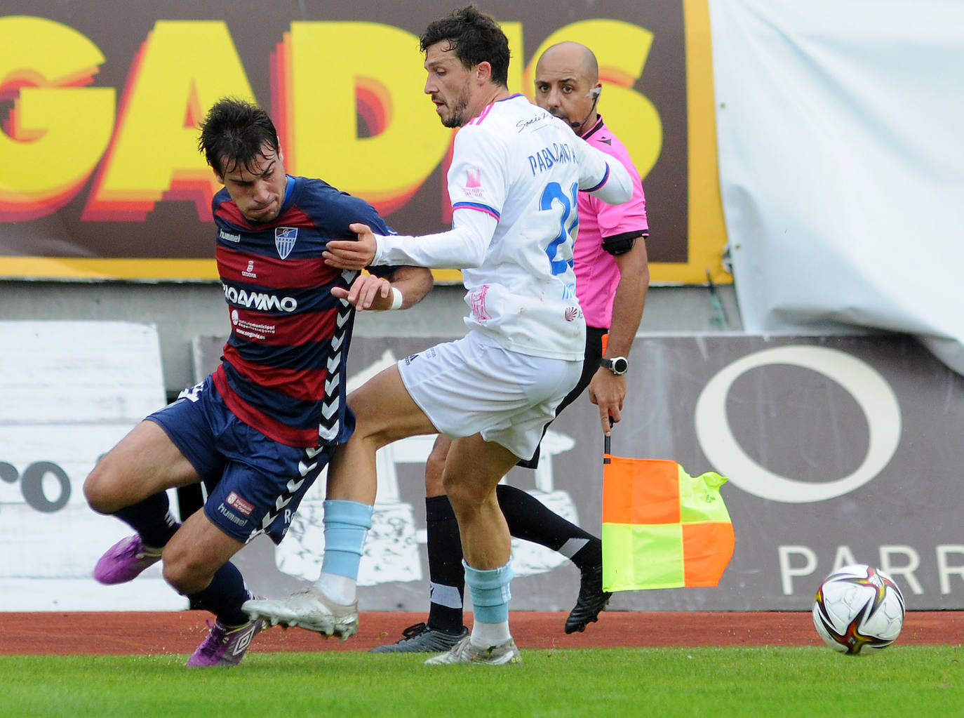 Partido entre el Compostela y la Gimnástica Segoviana 