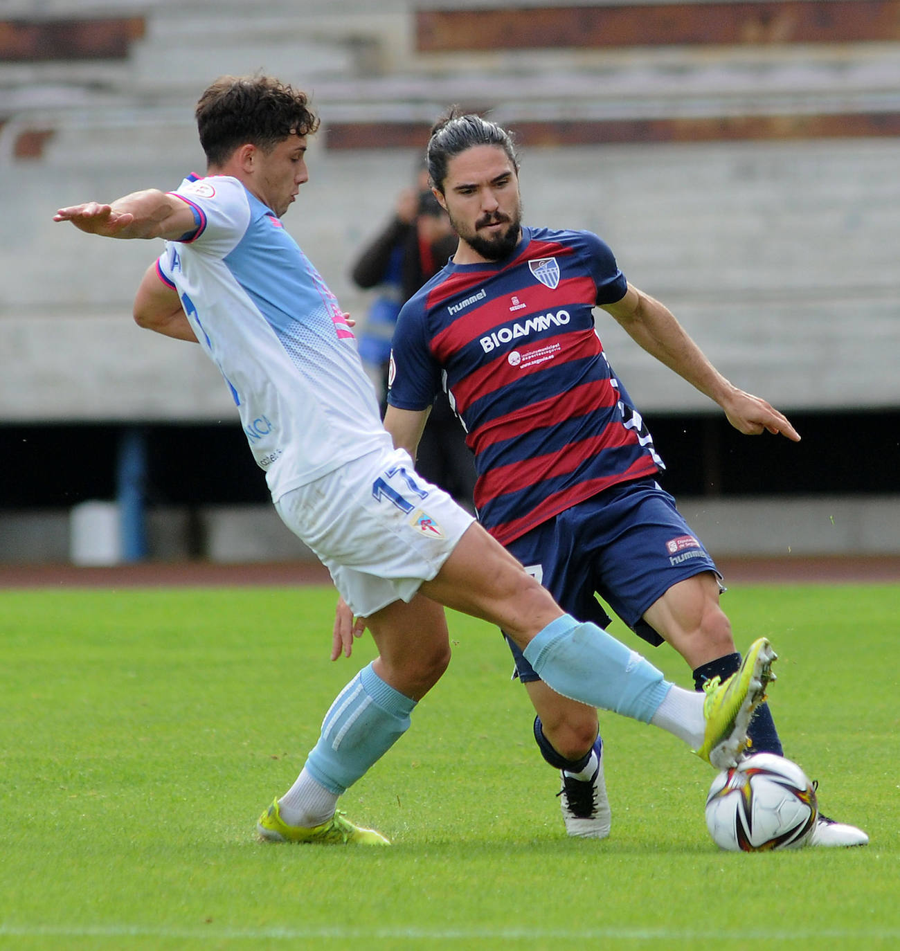 Partido entre el Compostela y la Gimnástica Segoviana 