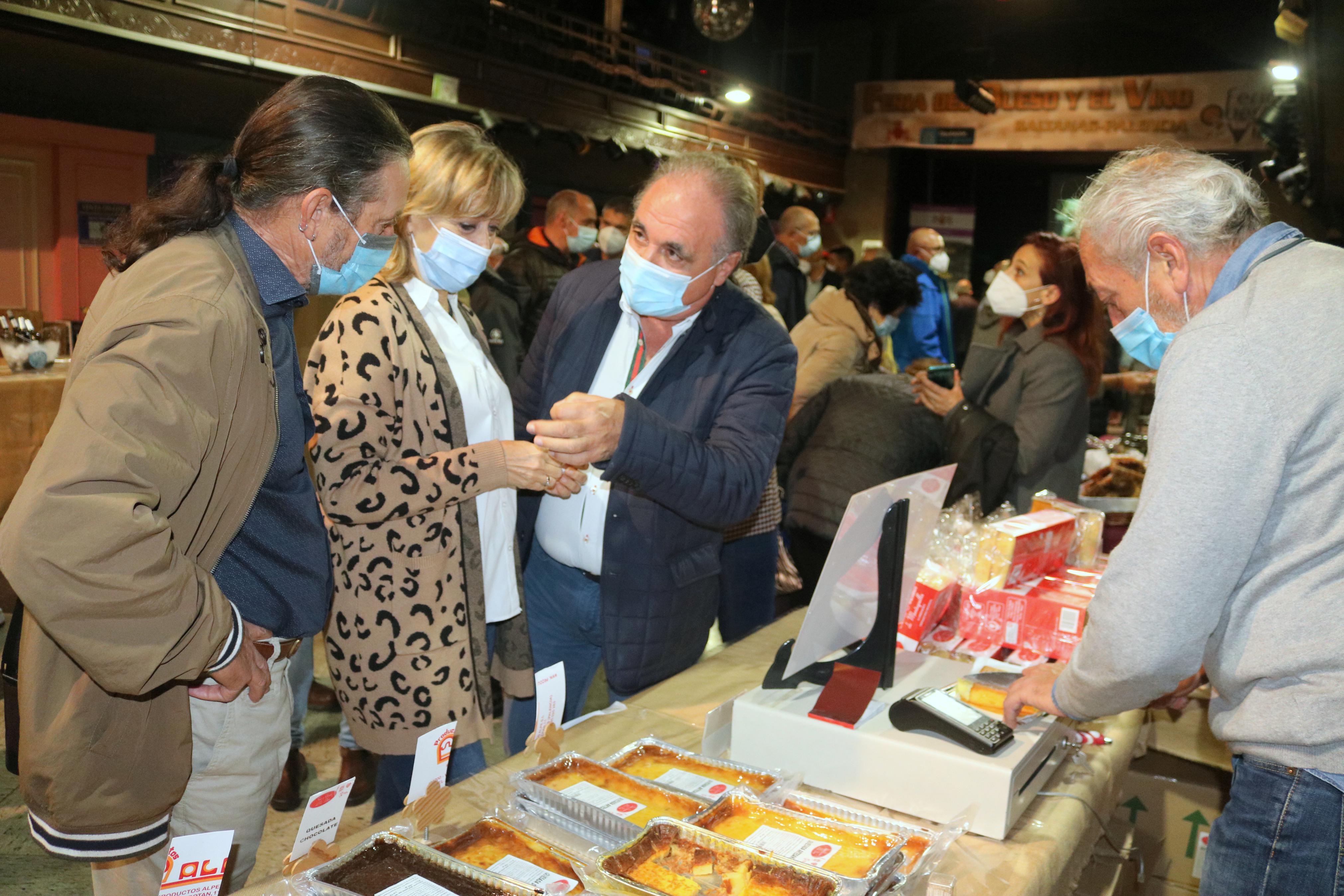 Baltanás disfrutó de la X Feria del Queso y el Vino con diversos actos durante toda la jornada