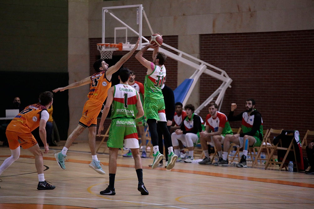 Otra vez la misma película de terror para el Aquimisa Carbajosa (69-82)