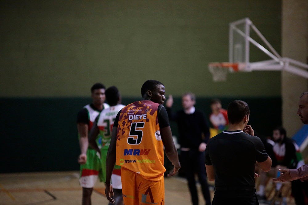 Otra vez la misma película de terror para el Aquimisa Carbajosa (69-82)