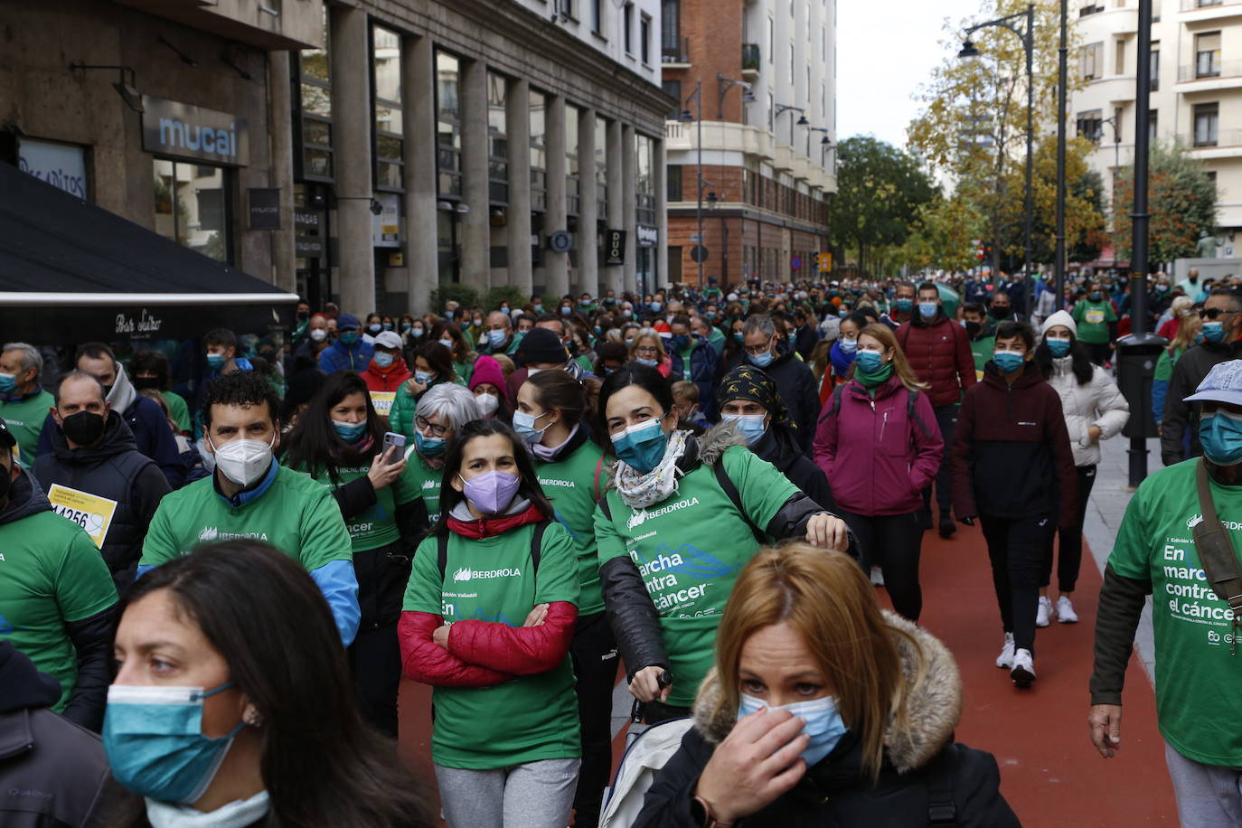 Fotos: Marcha contra el Cáncer en Valladolid (8)