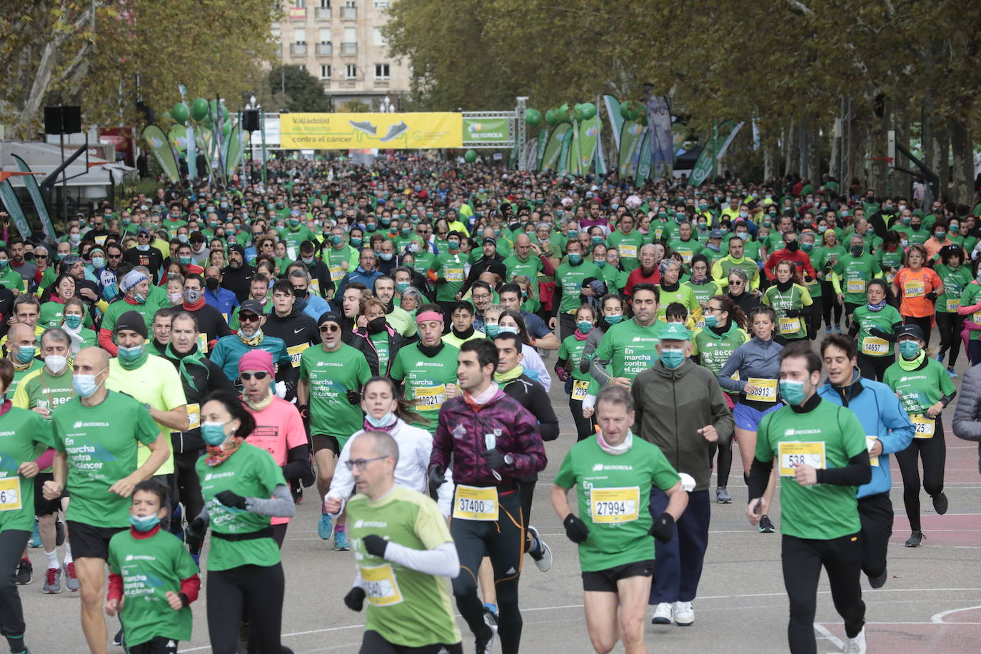 Fotos: Marcha contra el Cáncer en Valladolid (9)