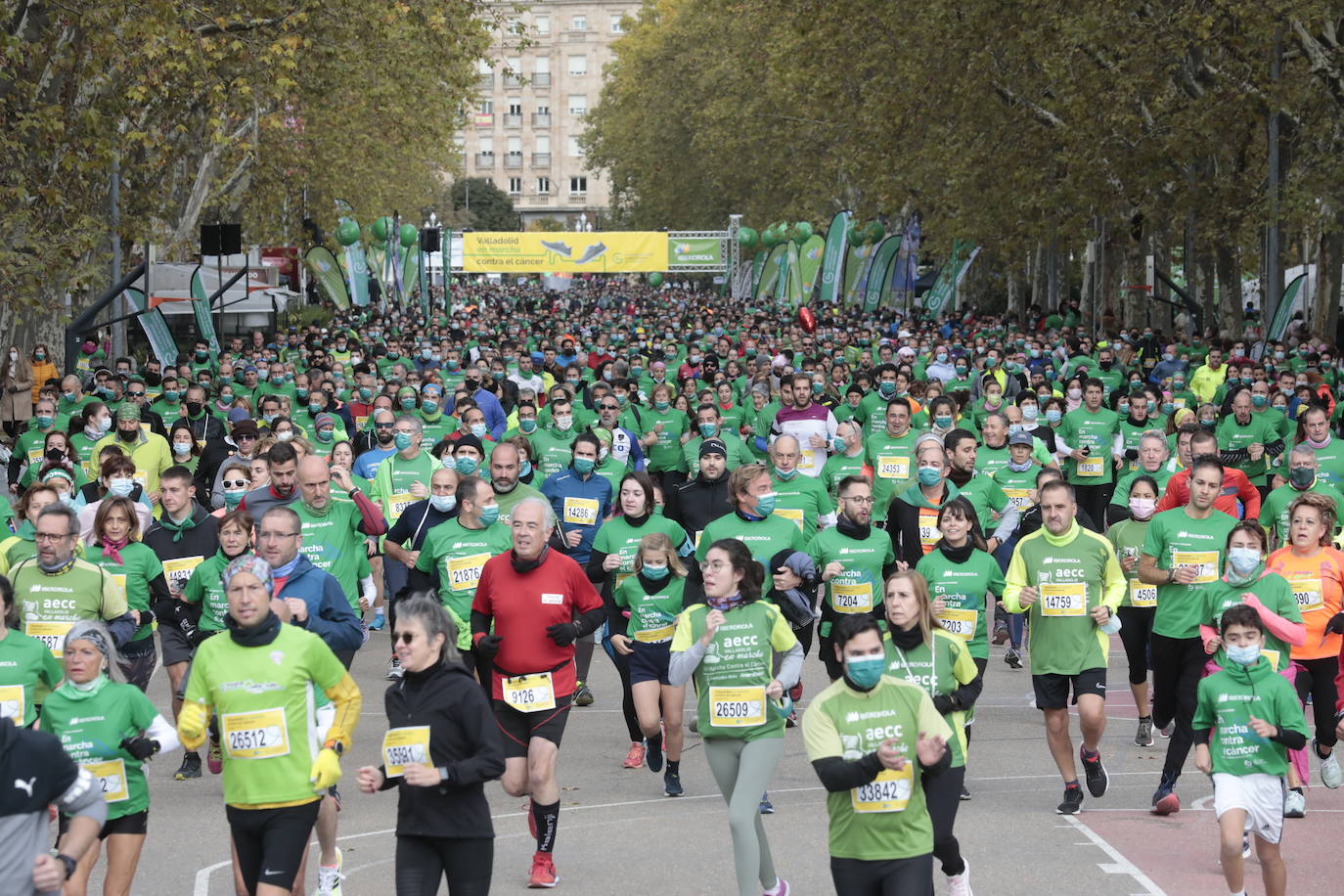 Fotos: Marcha contra el Cáncer en Valladolid (9)