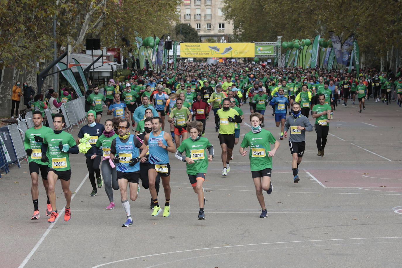 Fotos: Marcha contra el Cáncer en Valladolid (10)