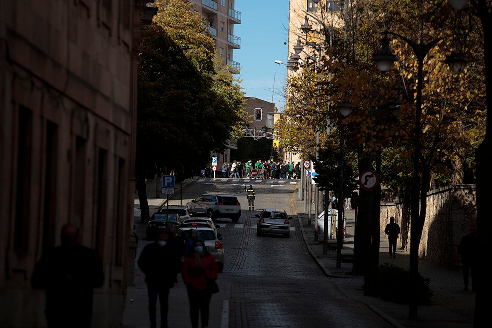 Miles de personas partieron desde el parque Elio Antonio de Nebrija en el regreso de la Marcha Salamanca Contra el Cáncer