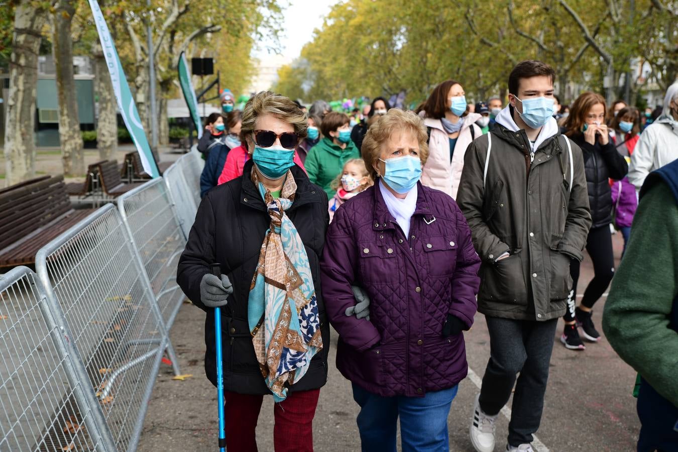 Fotos: Marcha contra el Cáncer en Valladolid (1)